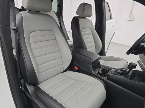 Used 2026 Honda CR-V Sport Touring image 10