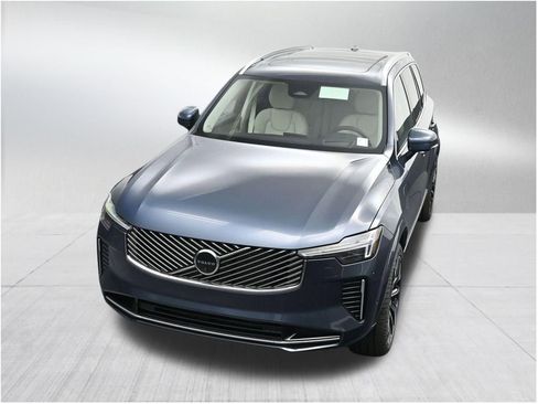 New 2026 Volvo XC90 T8 Ultra w/ Protection Package Premier AWD/4WD image 20