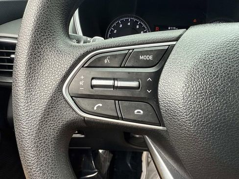 Used 2023 Hyundai Santa Fe SE image 29