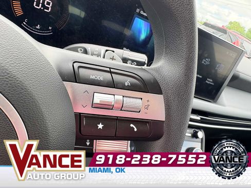 Used 2025 Hyundai Sonata SEL FWD image 26