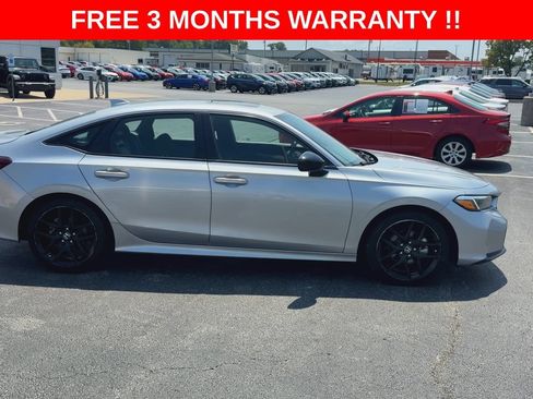 Used 2025 Honda Civic Sport image 9