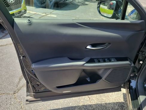 Used 2024 Lexus UX 250h FWD w/ Premium Package image 15