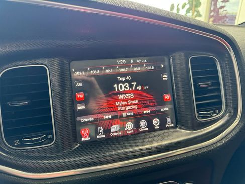 Used 2015 Dodge Charger R/T image 27