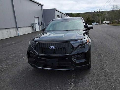 New 2026 Ford Explorer 4WD Police Interceptor image 3