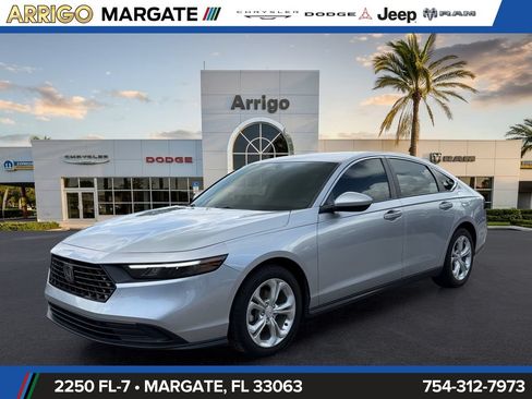 Used 2024 Honda Accord LX image 3