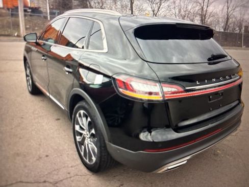 Used 2023 Lincoln Nautilus Reserve w/ Equipment Group 201A image 3