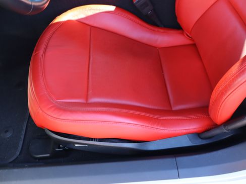 Used 2015 Chevrolet Corvette Stingray Coupe w/ 2LT Preferred Equipment Group image 15