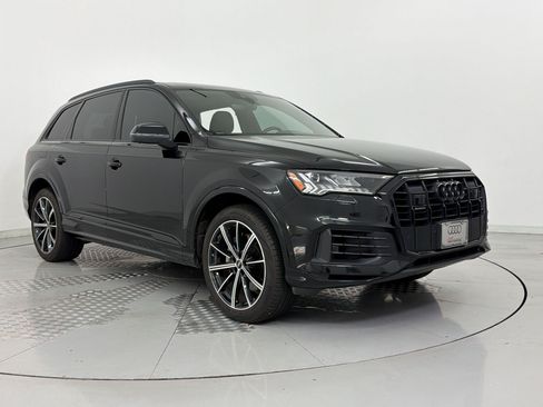Used 2023 Audi Q7 3.0T Premium Plus w/ Premium Plus Package AWD/4WD image 7