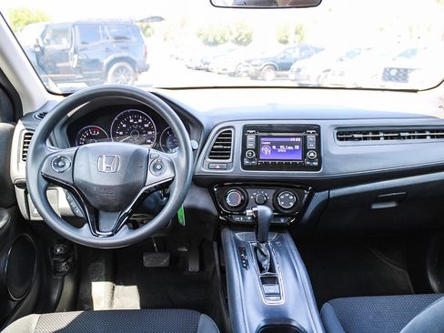 Used 2022 Honda HR-V LX image 14