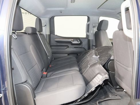 Used 2022 Chevrolet Silverado 1500 LT image 13