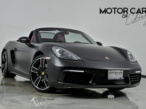 Used 2018 Porsche 718 Boxster image 1