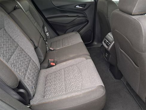 Used 2024 Chevrolet Equinox LT image 15