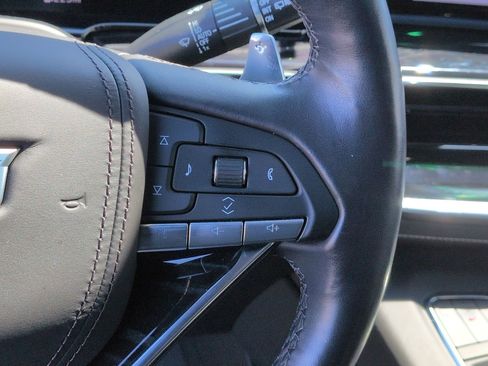 Used 2023 Cadillac Escalade V w/ LPO, ONYX Package image 20