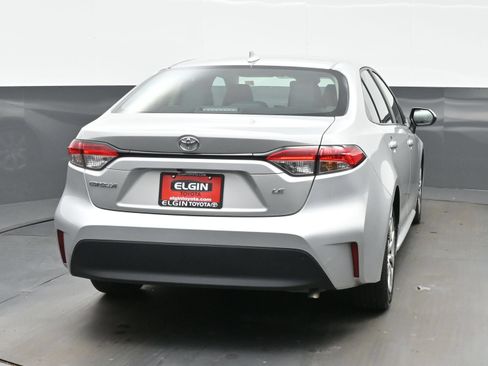 Used 2024 Toyota Corolla LE FWD image 5