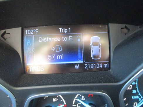 Used 2016 Ford Escape SE w/ Equipment Group 201A FWD image 18
