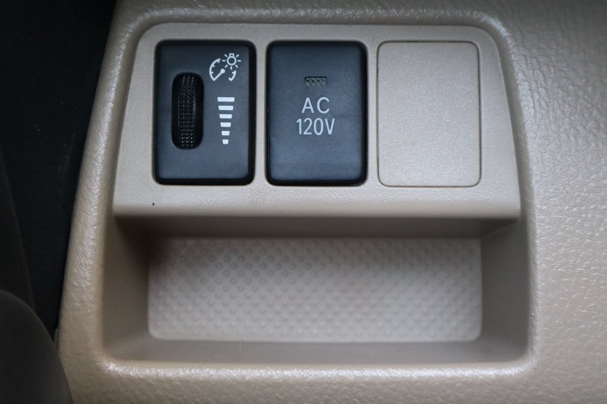 Used 2010 Toyota RAV4 Limited w/ Limited Extra Value Pkg AWD/4WD image 29