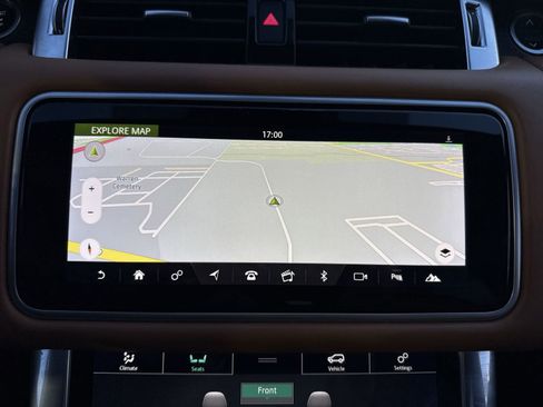 Used 2018 Land Rover Range Rover Sport Supercharged image 18