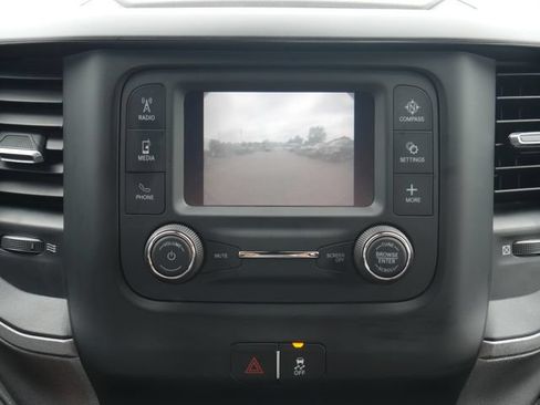 Used 2021 RAM 5500 Tradesman w/ Chrome Appearance Group AWD/4WD image 4