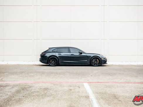 Used 2018 Porsche Panamera 4S image 48