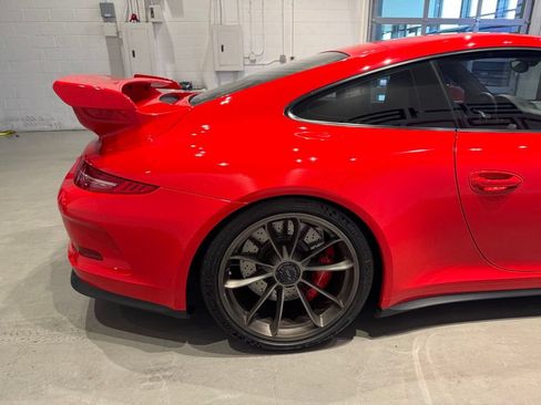 Used 2014 Porsche 911 GT3 w/ Sound Package Plus RWD image 8