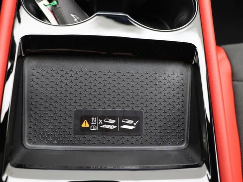 Used 2024 Chevrolet Blazer EV RS image 25