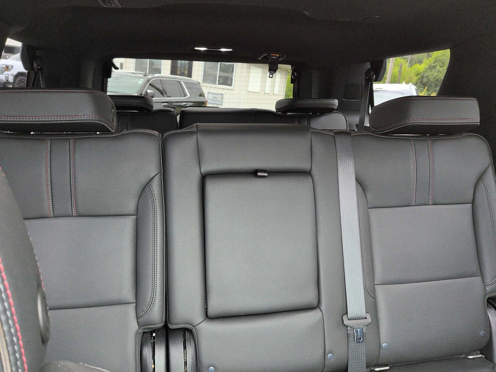 Used 2021 Chevrolet Tahoe RST AWD/4WD image 11