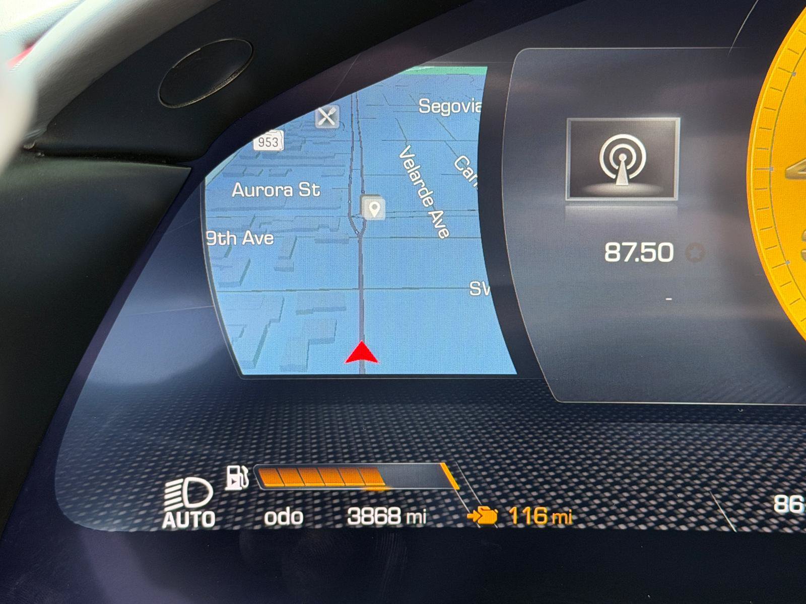 Used 2022 Ferrari Roma RWD image 39