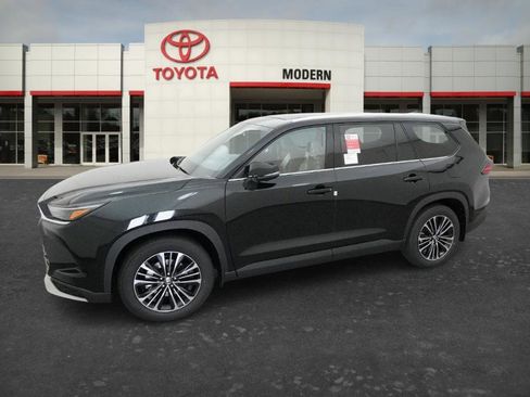 New 2026 Toyota Grand Highlander AWD Hybrid image 4