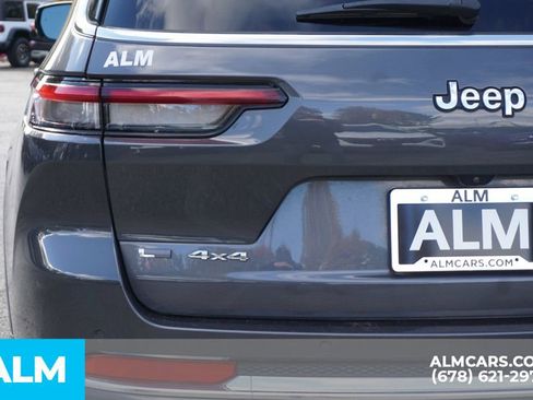 Used 2023 Jeep Grand Cherokee L Overland w/ Luxury Tech Group IV image 15