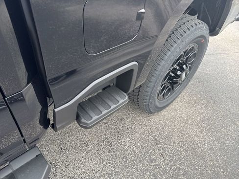 New 2025 Ford F350 Lariat w/ Lariat Ultimate Package image 14