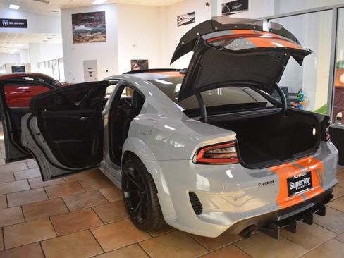 Used 2021 Dodge Charger SRT Hellcat w/ Harman/Kardon Audio Group image 16