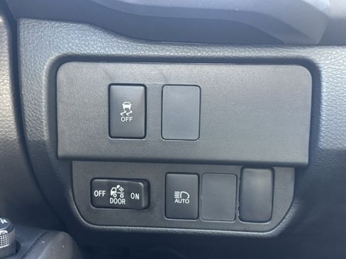 Certified 2023 Toyota Tacoma SR5 w/ Technology Package AWD/4WD image 40