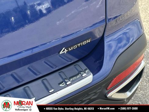 Certified 2024 Volkswagen Taos SE AWD/4WD image 10