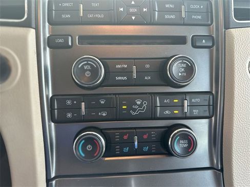 Used 2011 Ford Taurus Limited w/ 301A Rapid Spec Order Code image 19