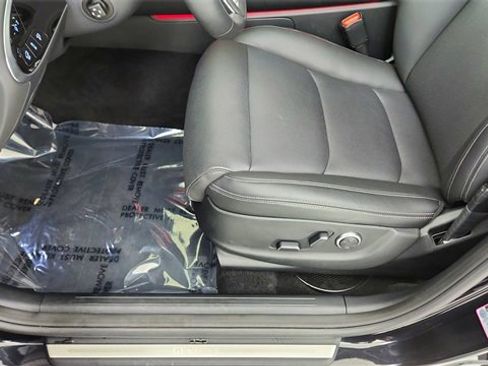 Used 2026 Genesis GV70 2.5T Select image 32