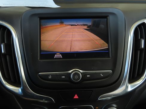 Used 2021 Chevrolet Equinox LT AWD/4WD image 23