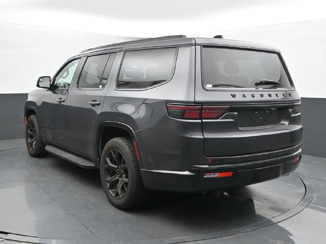 Used 2024 Jeep Wagoneer Series II AWD/4WD image 11
