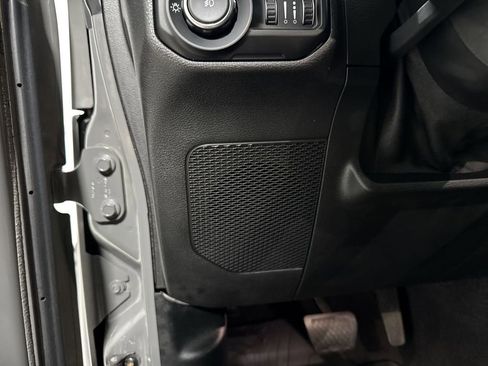 Used 2021 Jeep Wrangler Unlimited Rubicon image 25