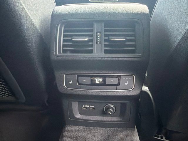 Used 2023 Audi Q5 e Prestige AWD/4WD image 15