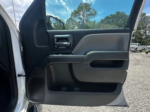 Used 2018 Chevrolet Silverado 2500 W/T AWD/4WD image 41
