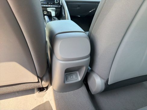 New 2026 Hyundai Elantra Sport FWD image 16