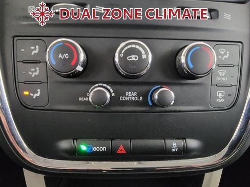 Used 2017 Dodge Grand Caravan SE w/ Power Window Group image 23
