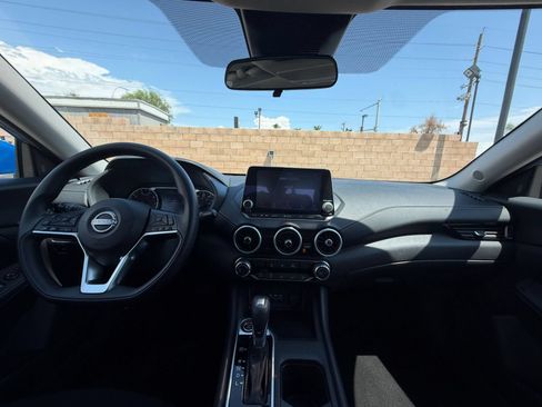 Used 2025 Nissan Sentra SV FWD image 26