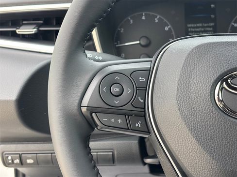 New 2026 Toyota Corolla SE w/ Carpet Mat Package (TMS) image 17