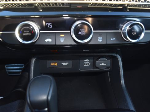 Certified 2023 Honda Civic Sport image 21