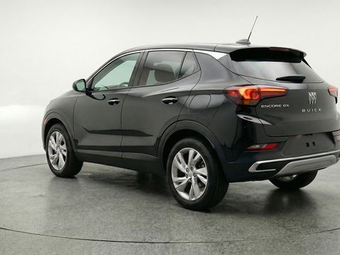 Used 2025 Buick Encore GX Preferred AWD/4WD image 6