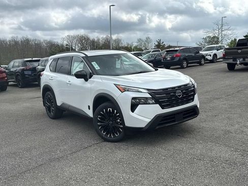 New 2026 Nissan Rogue Dark Armor image 2