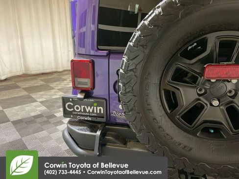 Used 2016 Jeep Wrangler Sahara image 19