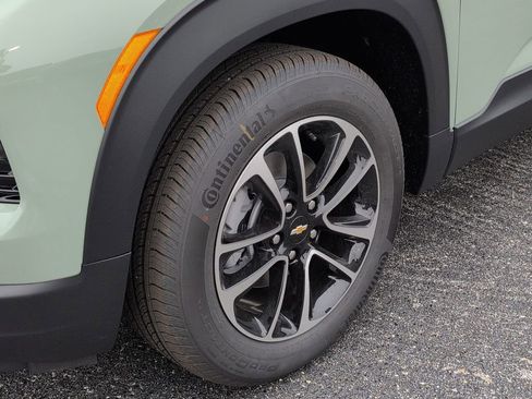 New 2026 Chevrolet TrailBlazer LT w/ Convenience Package FWD image 32