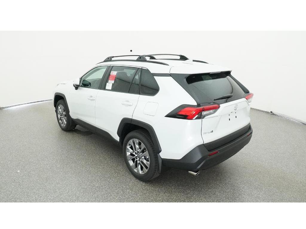 Used 2025 Toyota RAV4 XLE Premium FWD image 7